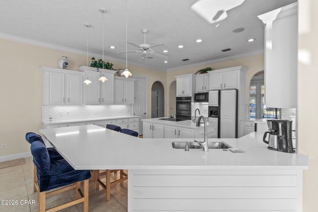 8127 N Lagoon Drive, Panama City, FL 32408