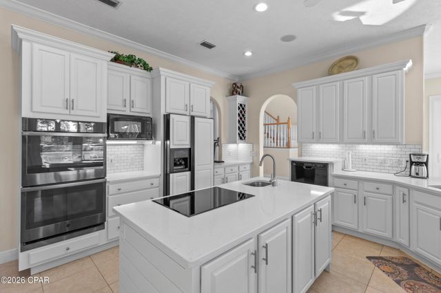 8127 N Lagoon Drive, Panama City, FL 32408