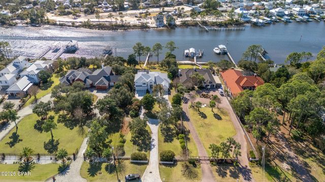 8127 N Lagoon Drive, Panama City, FL 32408
