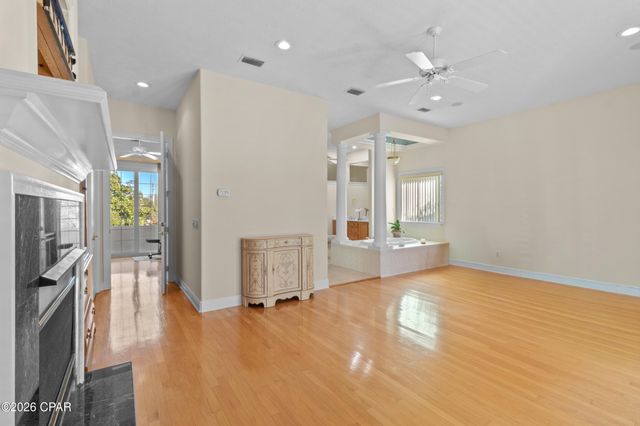 8127 N Lagoon Drive, Panama City, FL 32408