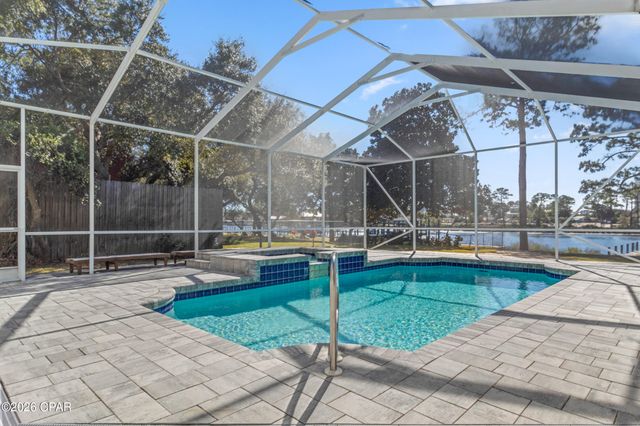8127 N Lagoon Drive, Panama City, FL 32408