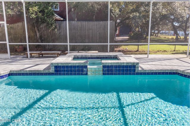 8127 N Lagoon Drive, Panama City, FL 32408