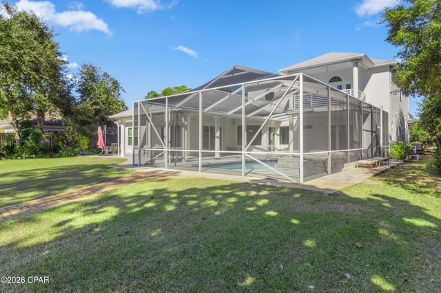 8127 N Lagoon Drive, Panama City, FL 32408