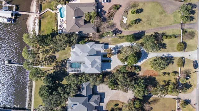 8127 N Lagoon Drive, Panama City, FL 32408