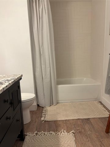 106 S Mount Rushmore DR, Cedar Park, TX 78613