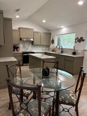 106 S Mount Rushmore DR, Cedar Park, TX 78613