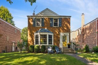 1501 Madison Street, Evanston, IL 60202