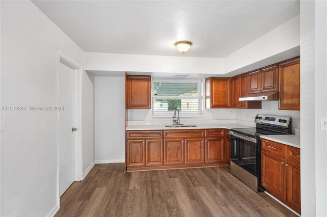 1111 SW 39th Ave, Fort Lauderdale, FL 33312