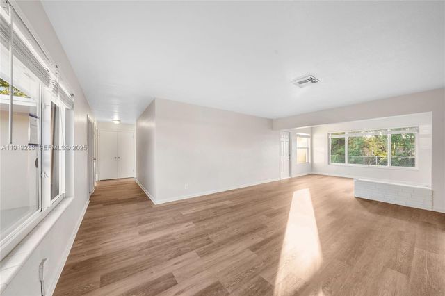 1111 SW 39th Ave, Fort Lauderdale, FL 33312