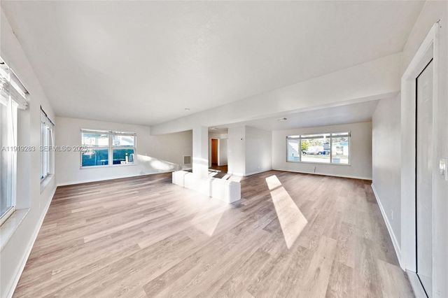 1111 SW 39th Ave, Fort Lauderdale, FL 33312