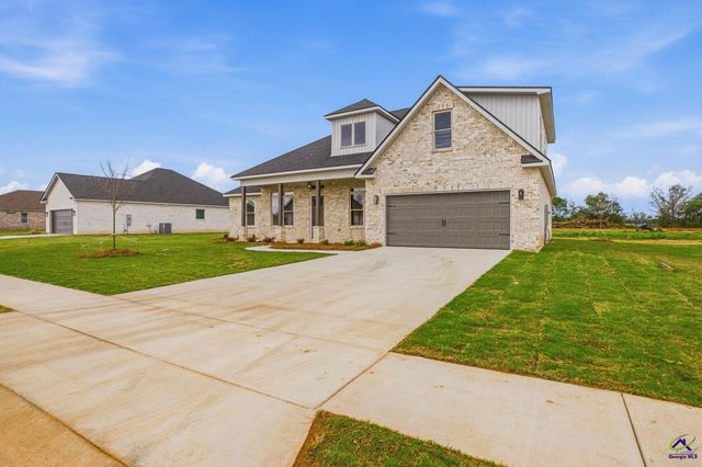 209 Farmland Circle, Perry, GA 31069