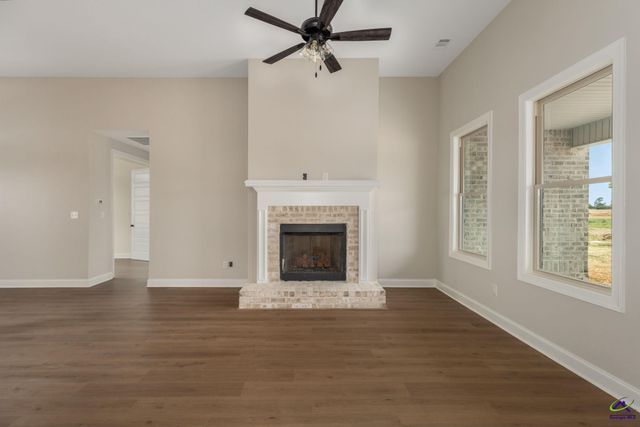 209 Farmland Circle, Perry, GA 31069