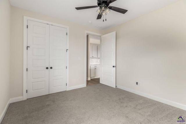 209 Farmland Circle, Perry, GA 31069