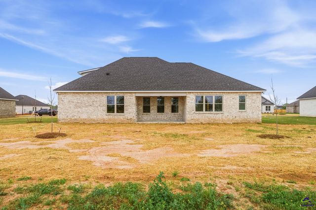 209 Farmland Circle, Perry, GA 31069