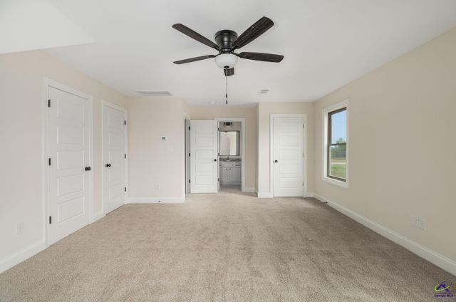 209 Farmland Circle, Perry, GA 31069