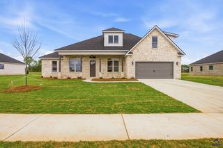 209 Farmland Circle, Perry, GA 31069