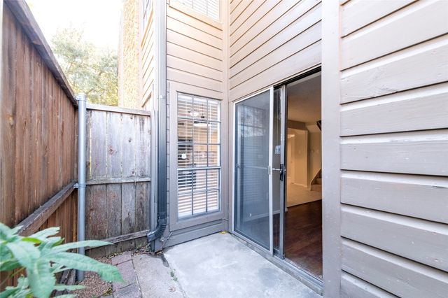 333 Melrose Drive 5B, Richardson, TX 75080