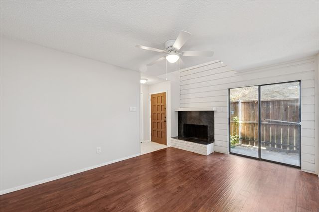 333 Melrose Drive 5B, Richardson, TX 75080
