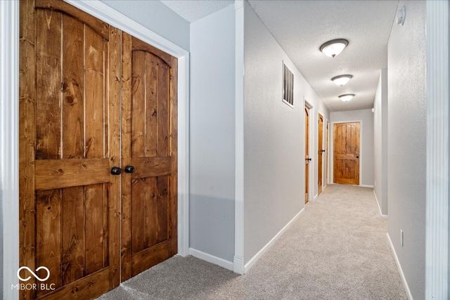 10375 Delphi Court, Fishers, IN 46038