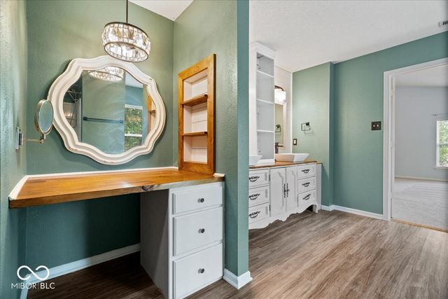 10375 Delphi Court, Fishers, IN 46038