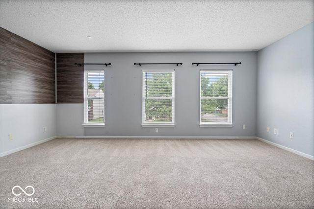 10375 Delphi Court, Fishers, IN 46038