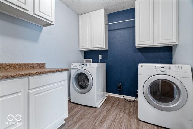 10375 Delphi Court, Fishers, IN 46038