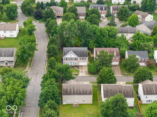 10375 Delphi Court, Fishers, IN 46038