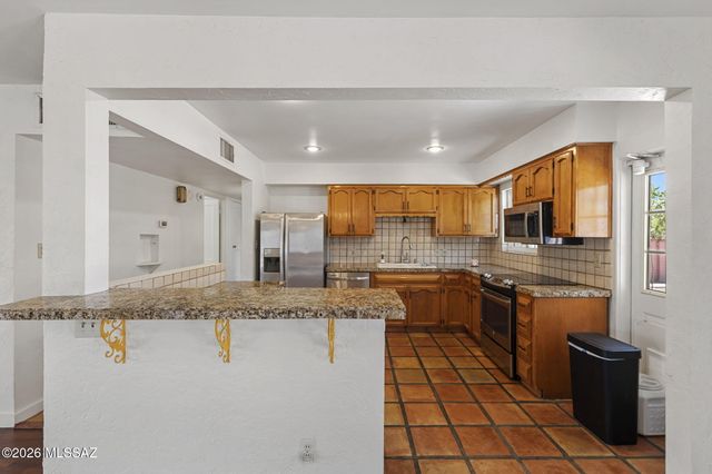 4850 E Paseo Luisa, Tucson, AZ 85711