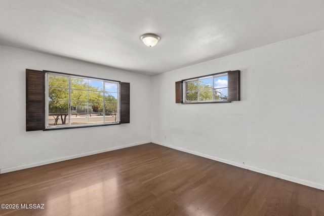 4850 E Paseo Luisa, Tucson, AZ 85711