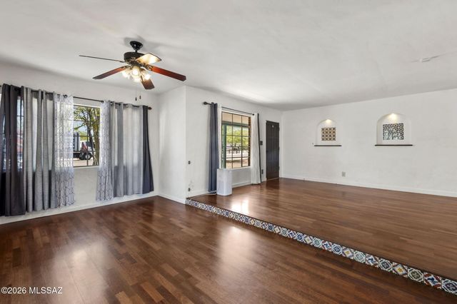 4850 E Paseo Luisa, Tucson, AZ 85711