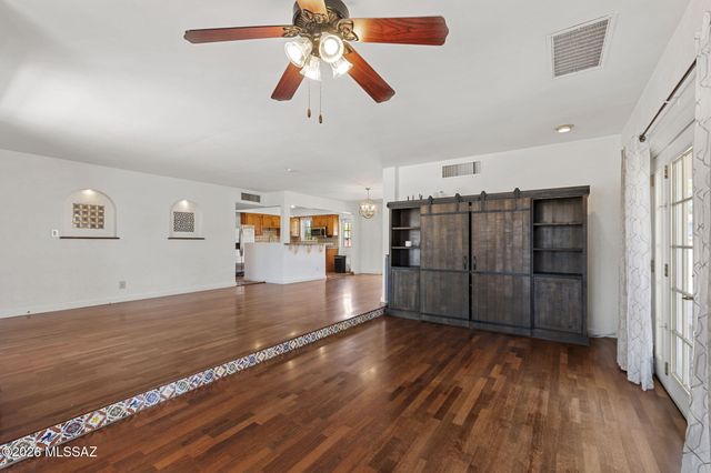 4850 E Paseo Luisa, Tucson, AZ 85711