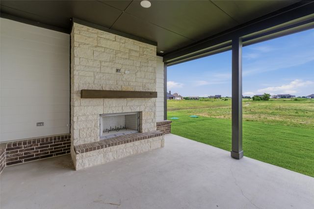 2316 Quartz Street, Krum, TX 76249
