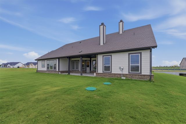 2316 Quartz Street, Krum, TX 76249