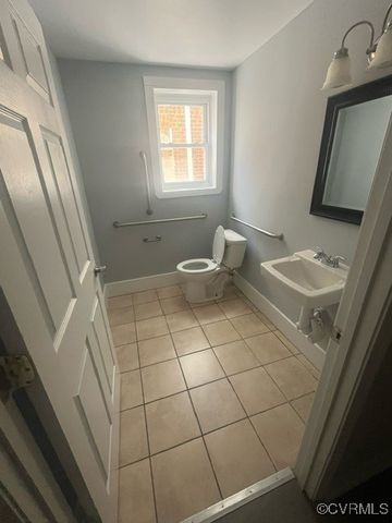 2302 W Main St, Richmond, VA 23220