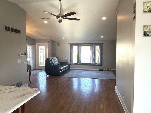 187 Pearson Lane, Greece, NY 14612