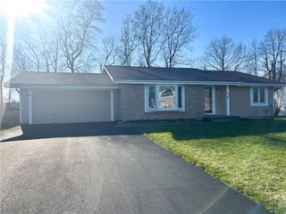 187 Pearson Lane, Greece, NY 14612