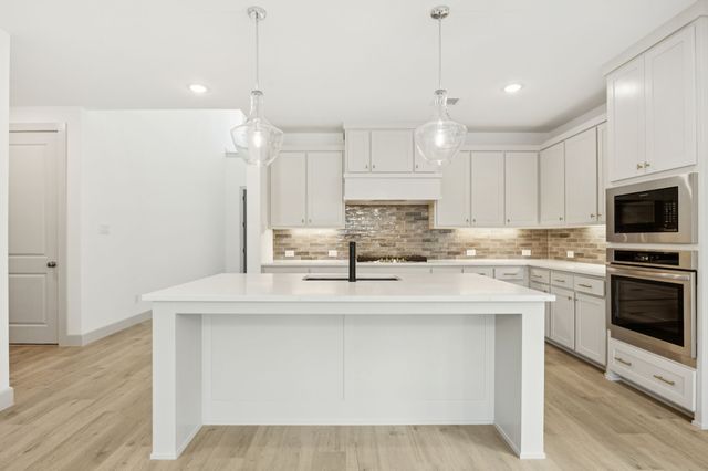 5609 Roselyn Way, Mckinney, TX 75070