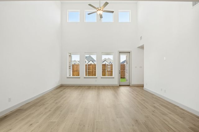 5609 Roselyn Way, Mckinney, TX 75070