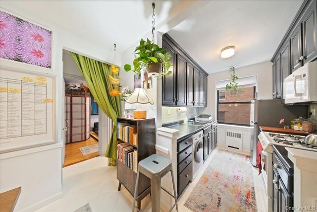 620 W 239th Street 3A, Bronx, NY 10463