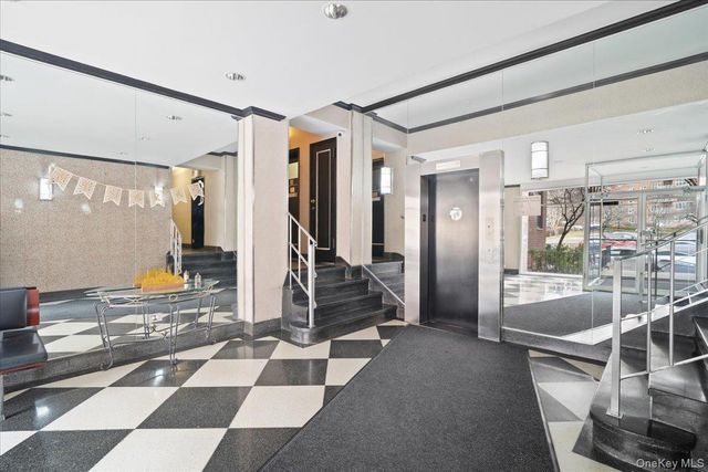 620 W 239th Street 3A, Bronx, NY 10463