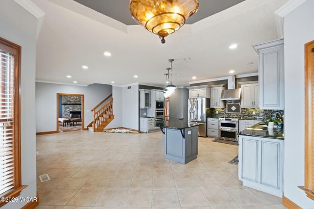 3020 Lakeshore Drive, Lima, OH 45805