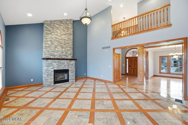 3020 Lakeshore Drive, Lima, OH 45805