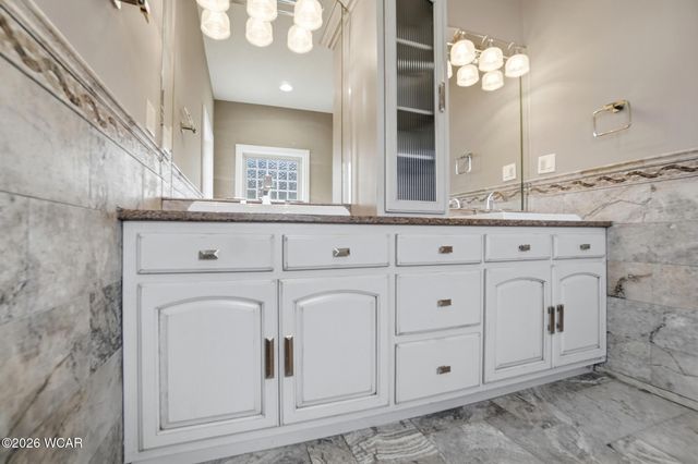 3020 Lakeshore Drive, Lima, OH 45805