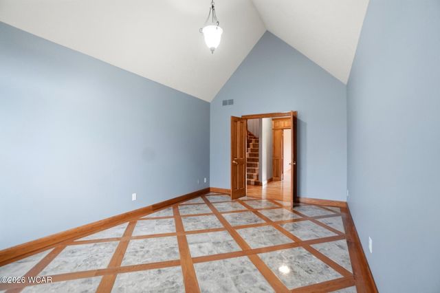 3020 Lakeshore Drive, Lima, OH 45805