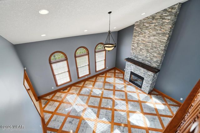 3020 Lakeshore Drive, Lima, OH 45805