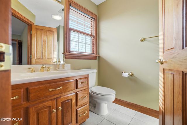 3020 Lakeshore Drive, Lima, OH 45805