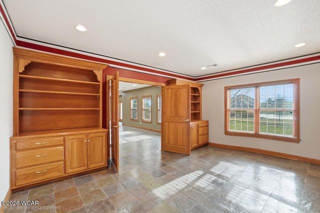 3020 Lakeshore Drive, Lima, OH 45805