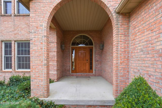 3020 Lakeshore Drive, Lima, OH 45805