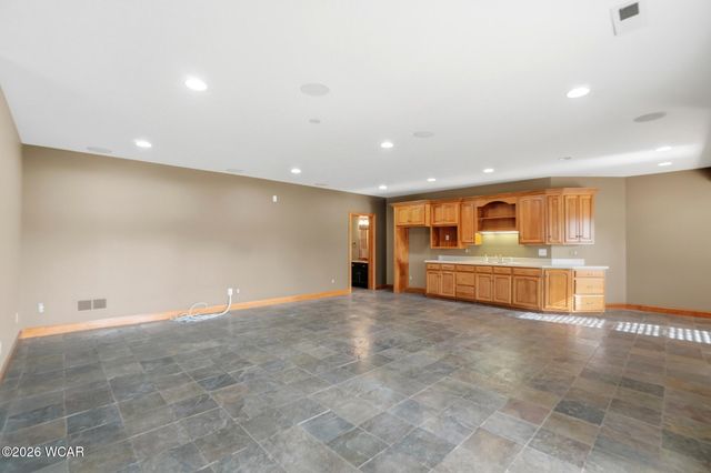 3020 Lakeshore Drive, Lima, OH 45805
