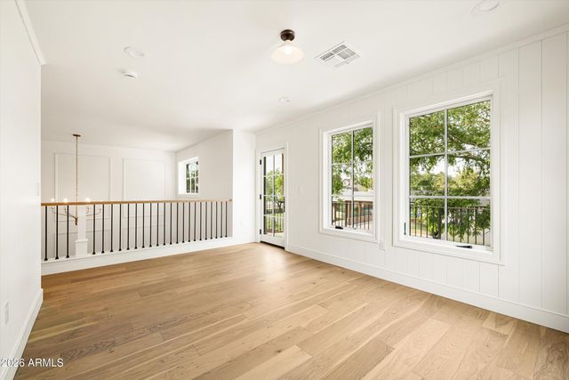 4835 E INDIANOLA Avenue, Phoenix, AZ 85018